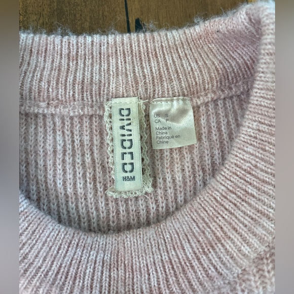 H&M Light Pink Ruffled Sweater - Picture 6 of 7